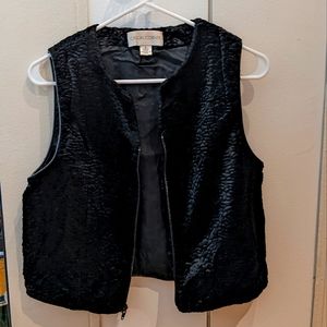 Cropped Back Velvet Vest